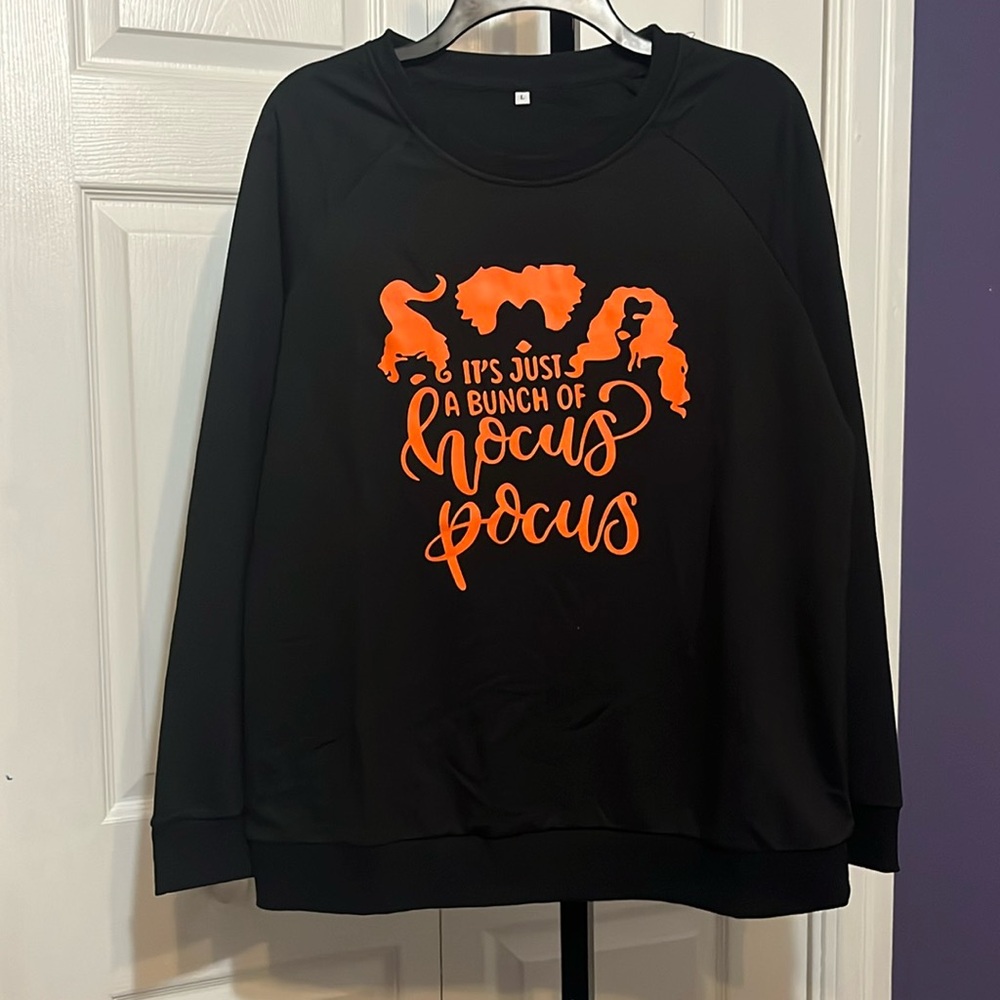 WOMEN’S SIZE LARGE HOCUS POCUS SWEATSHIRT HALLOWEEN CREW NECK NWT #360